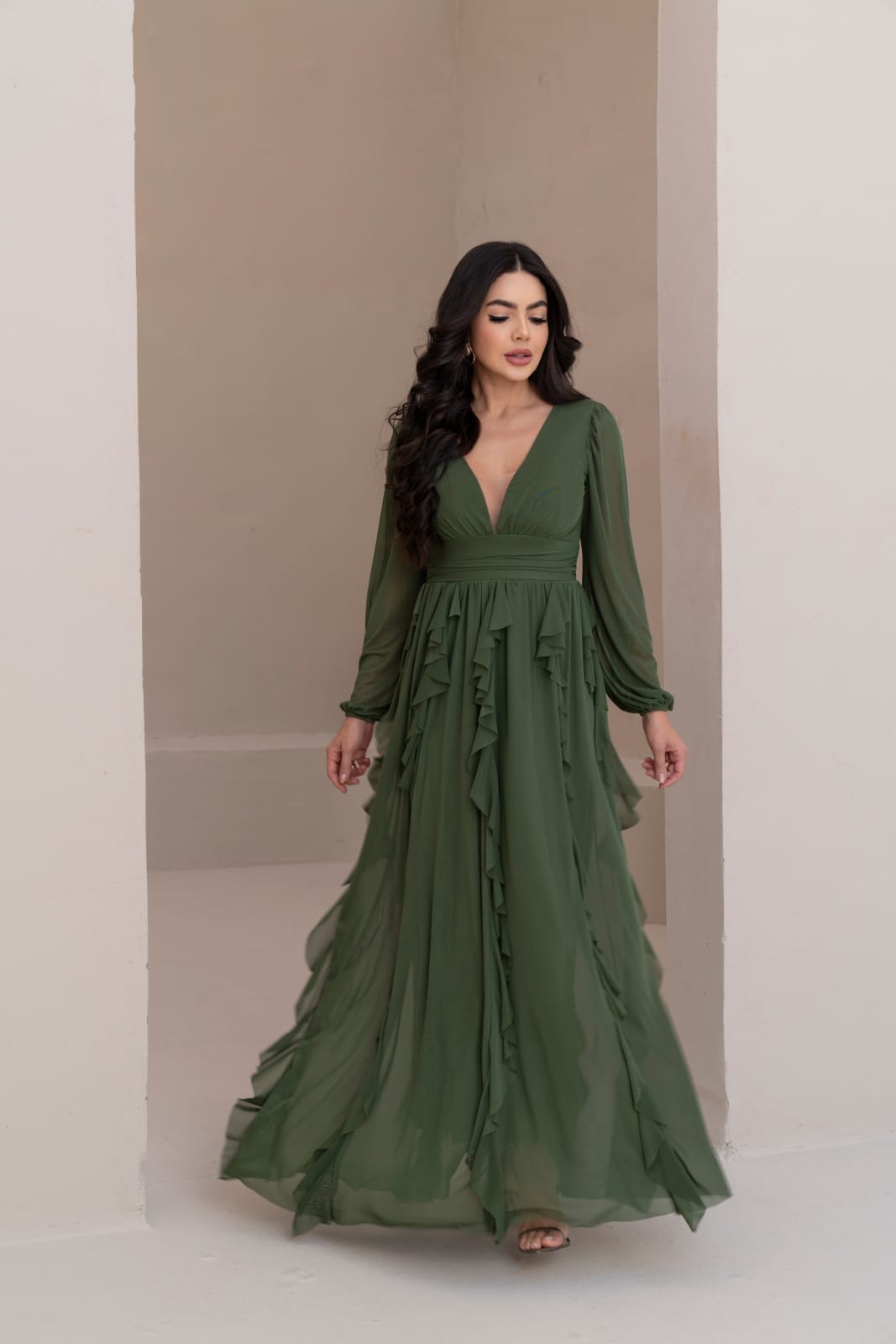 Vestido De Tule Seria Com Manga - Imagem 2